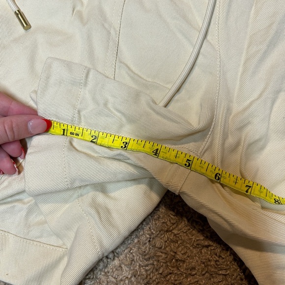 Theory Pull-On Drawstring Shorts - Picture 6 of 6